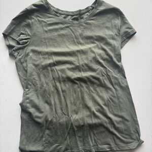 No Boundaries Olive Short Sleeve Tee | Juniors XL